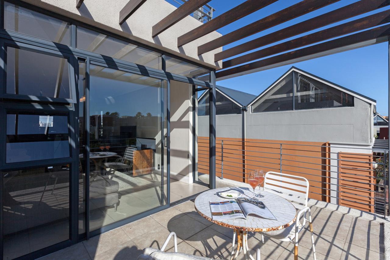 Quayside 301 By Ctha Apartment Кейптаун Екстериор снимка